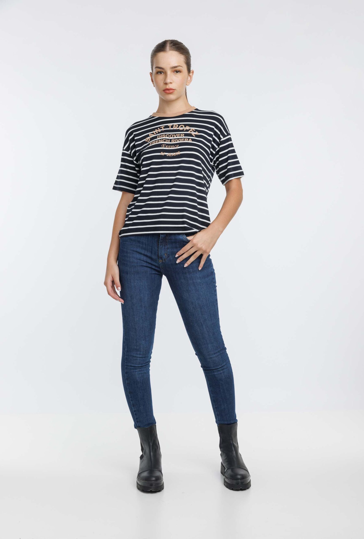 REMERA SAINT TROPEZ