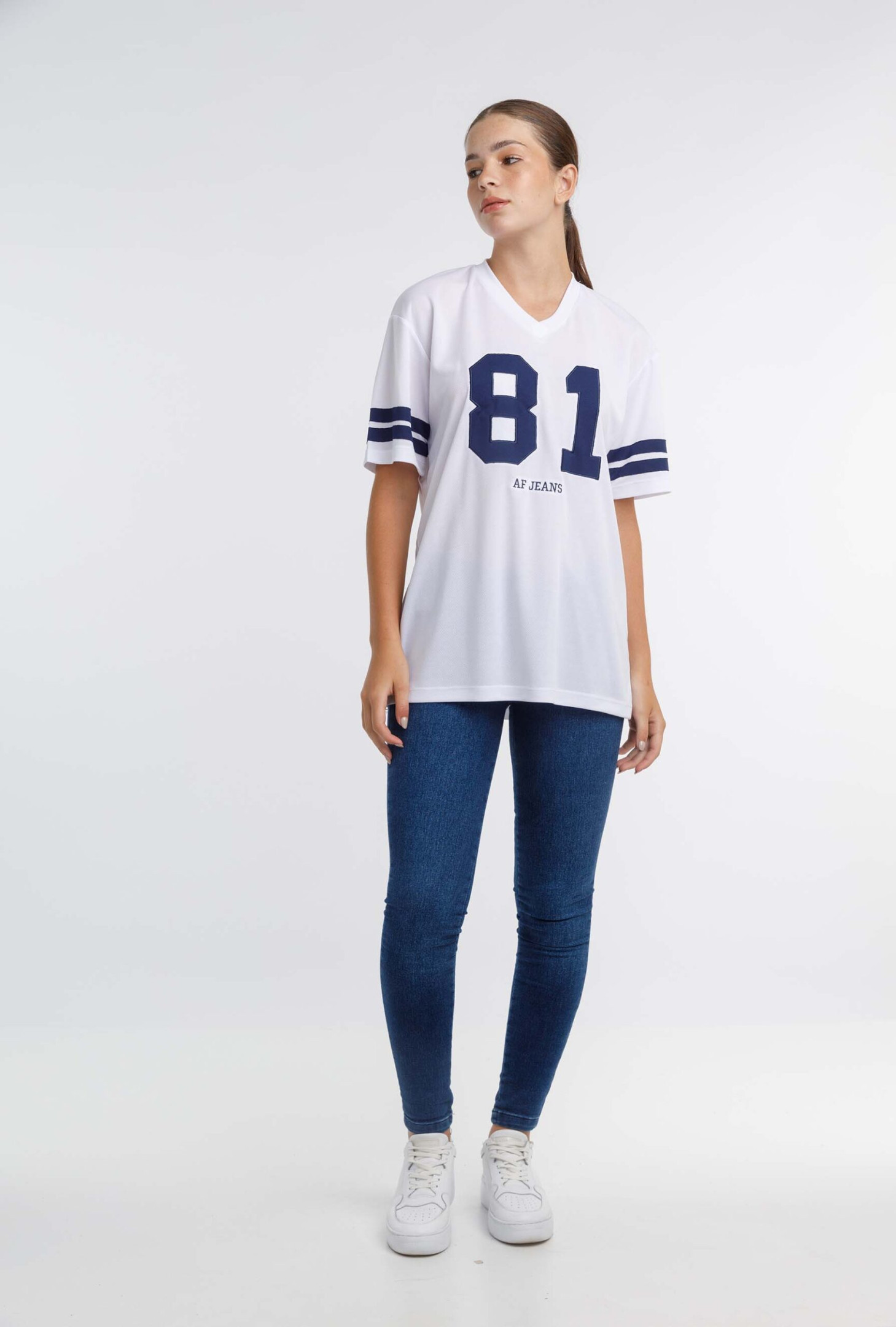 REMERA 81